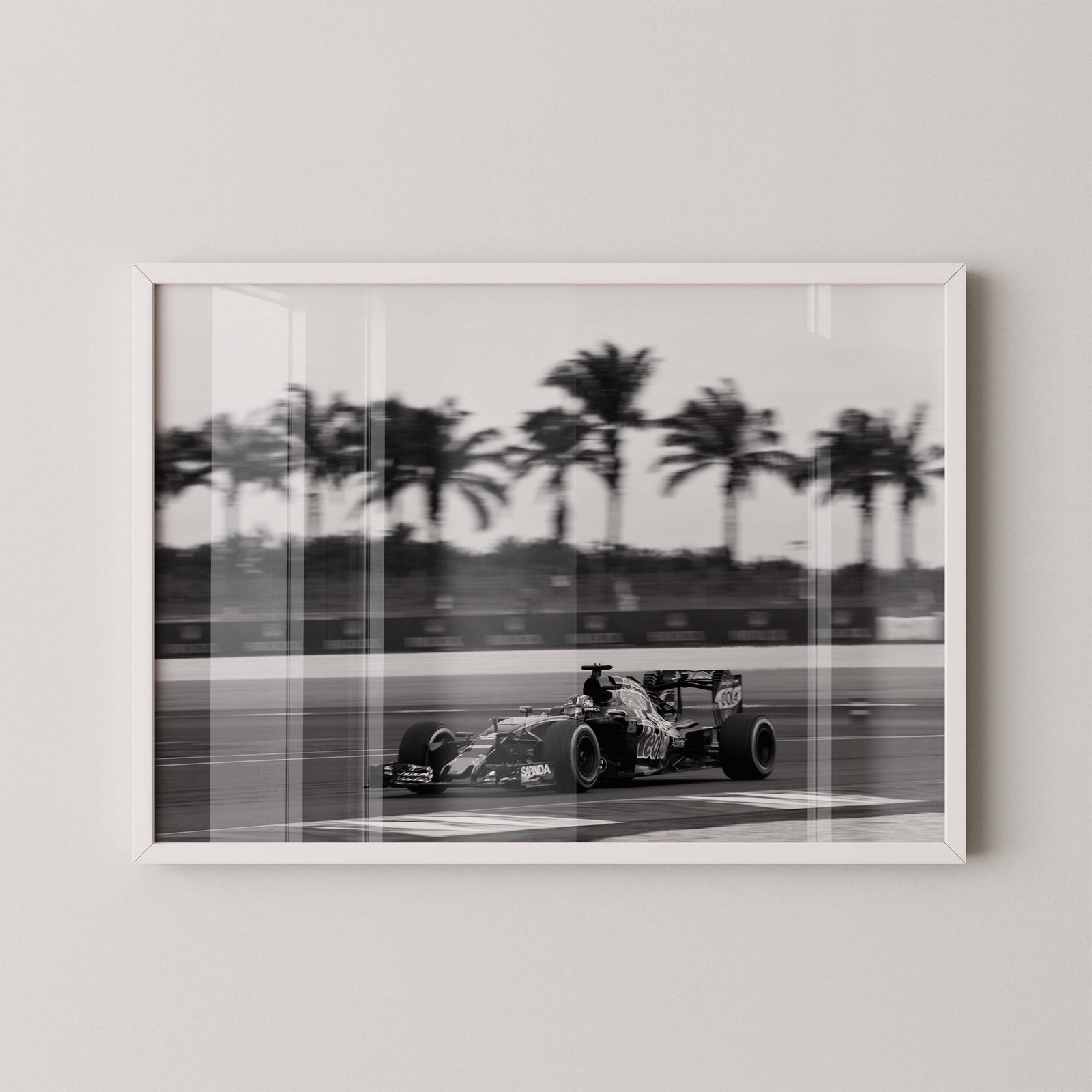 Daniel Ricciardo F1 Red Bull Racing - Image 2