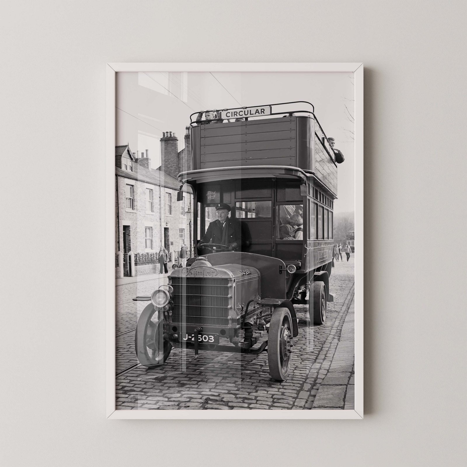 Vintage Daimler Bus Print - Image 2